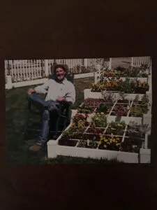 Square Foot Gardening for Beginners (Grow More in Less Space)